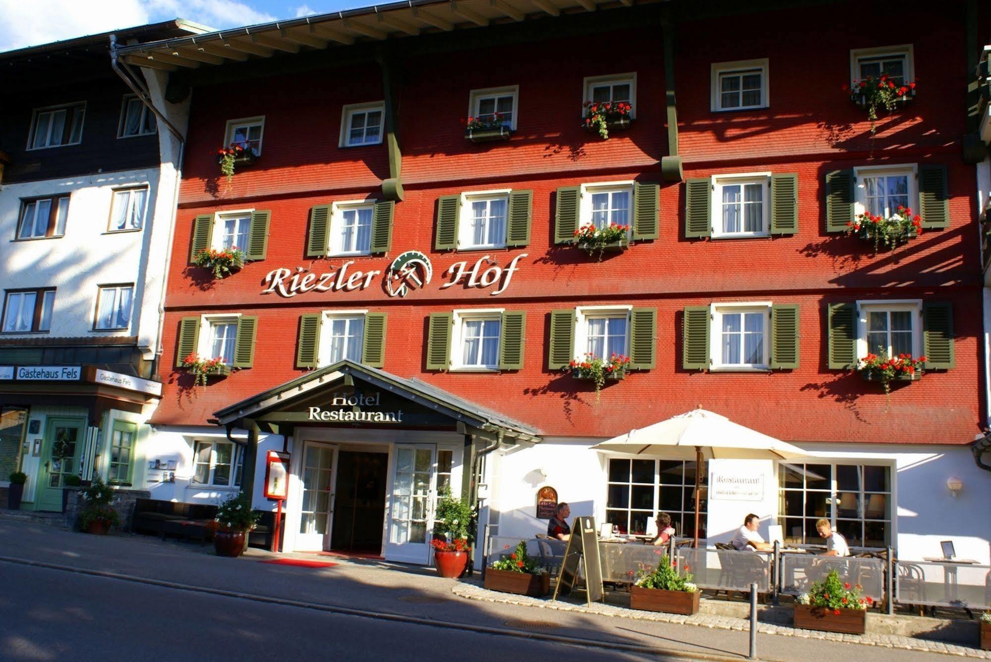 Hotel Riezler Hof Riezlern Eksteriør billede